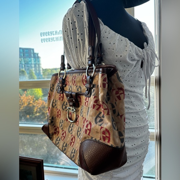 Sale🔥 Authentic Etienne Aigner - Picture 6 of 7